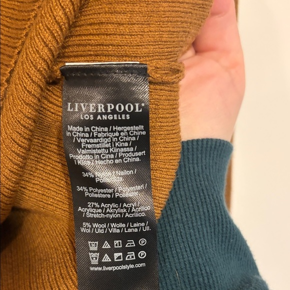 Liverpool Collared V-neck Ribbed Sweater - Picture 3 of 5